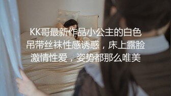 隔板下偷窥四位颜值不错的学妹 穴毛很茂盛 黑鲍鱼很神秘