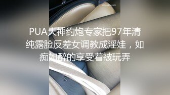   勾搭麻将牌友，直接掏出大鸡巴诱惑她口交，麻将桌上扒了衣服直接草