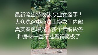 喜欢姐姐吗喜欢姐姐的脚吗”父母不在家美乳性感眼镜骚姐姐主动挑逗弟弟撸屌足交口交女上位骑的超爽