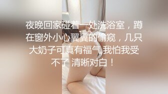 跟随偷窥包臀裙模特身材美女