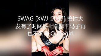 肉感十足超大胸外围美女  镜头前特写口交  扶着床拉手站立后入