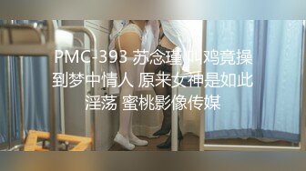 STP33842 菜鸟驿站露出【快递小妹】取快递人来人往大尺度业主就在背后都敢露超刺激劲爆！