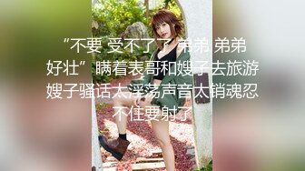 商业街一路跟踪抄底多位极品高跟美少妇各种极品骚内让人目不暇接 (8)