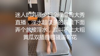 无人后继05黑白格子短裙抄底