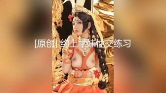 完美女神被抱起来猛操，太厉害了，这样操不知道有多舒服，男人有这功夫女人离不开呀！