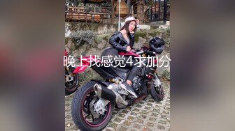 小旅馆偷拍淫骚少妇带着哺乳期儿子和胖哥偷情胖哥一边干一边手机自拍