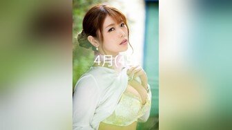 【新片速遞】坑爹闺女 去看看你妈妈做啥 小可爱居然把镜头转过去了 妈妈在光屁屁拖地呢 我又不是故意的都哭了 笑喷了 