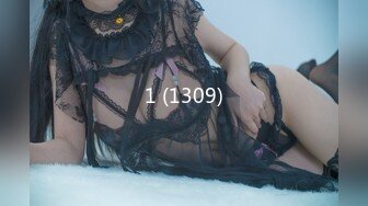 【现役VT●b●r/メイドコス3P】Eカップスレンダー美女をナンパしてえちえちメイドコスで大乱交なま中出し！！