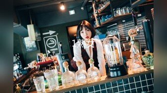 【新片速遞】  眼镜哥酒店约炮长发小女友⭐吃鲍鱼啪啪啪⭐很害羞不让拍脸“疼”